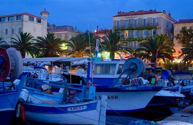 Magnifique Appartement Devant La Plage Propriano  Buitenkant foto