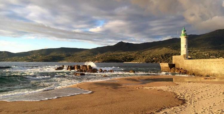 Magnifique Appartement Devant La Plage Propriano  Buitenkant foto